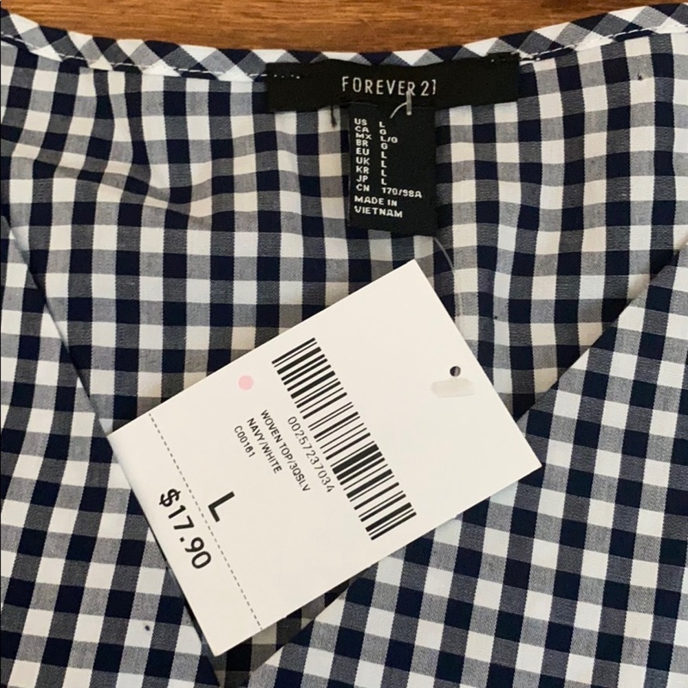 Forever 21 wrap blouse - Picture 2 of 5
